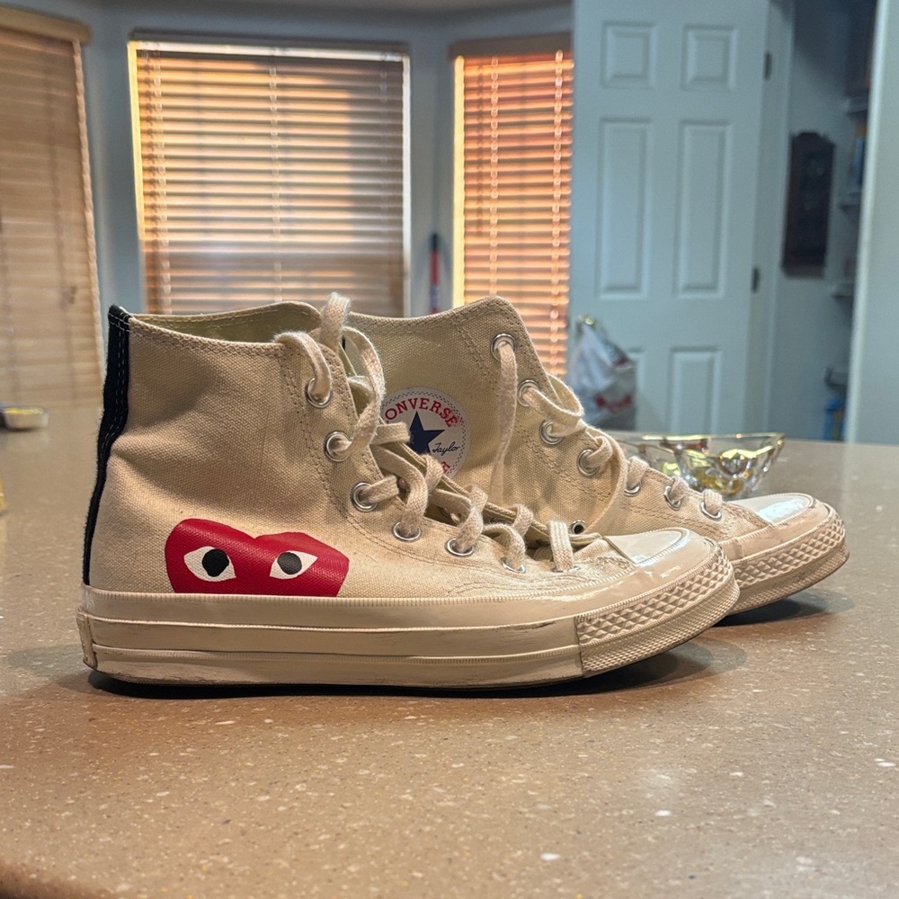 Comme des Garçon converse